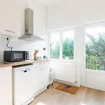 Le Pascal Apartment